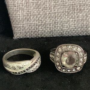 ♥️ Sale 3for$15! Two Rings size 11 & 11.5 Silvertone Gunmetal Rhinestone Unisex